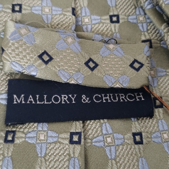 Mallory & Church - Picture 4 of 5